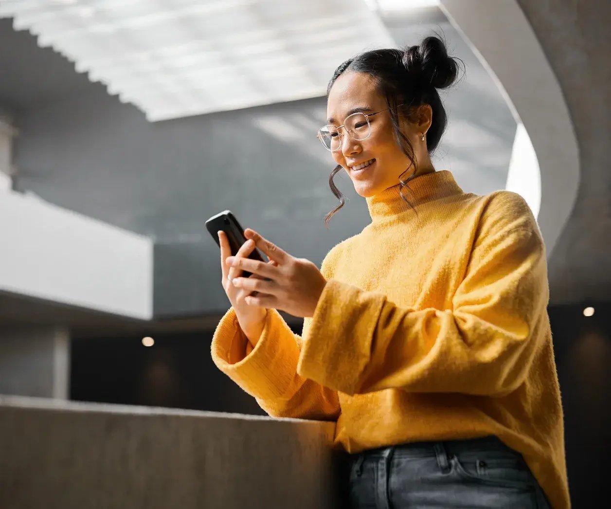 Lady-at-work-using-smartphone-to-print-medium