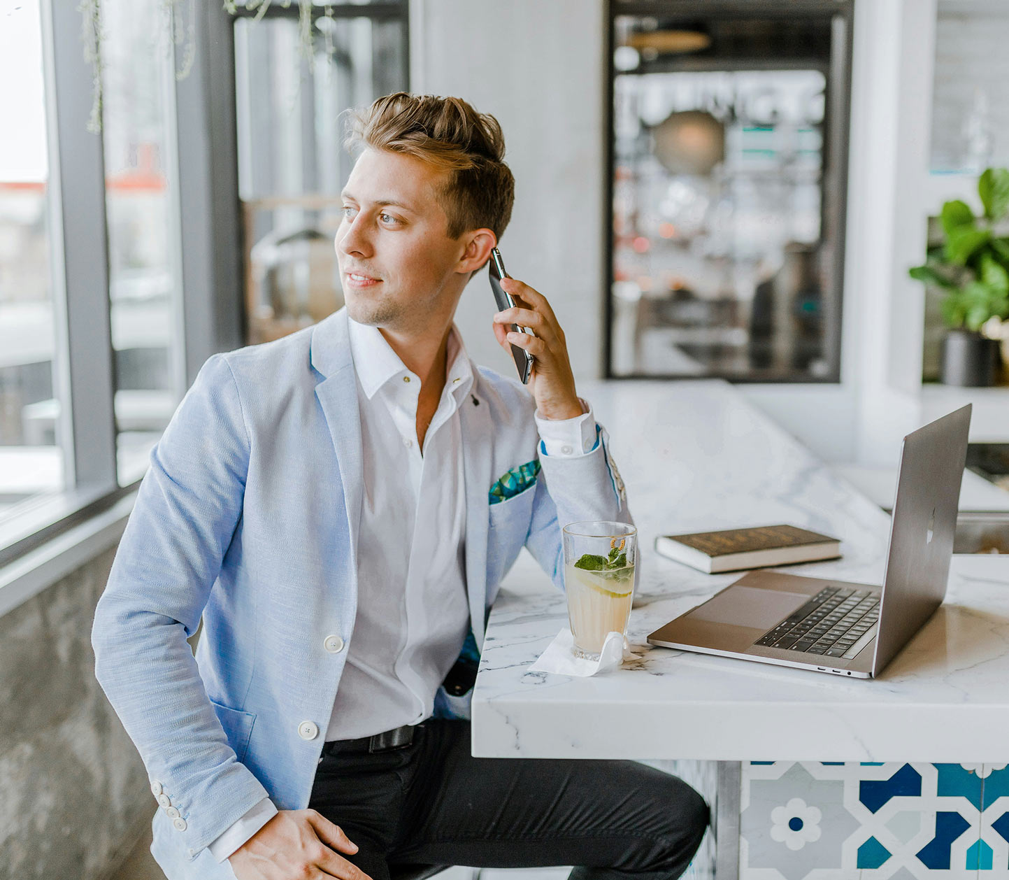 Streamline your employee onboarding process with PC/DaaS image